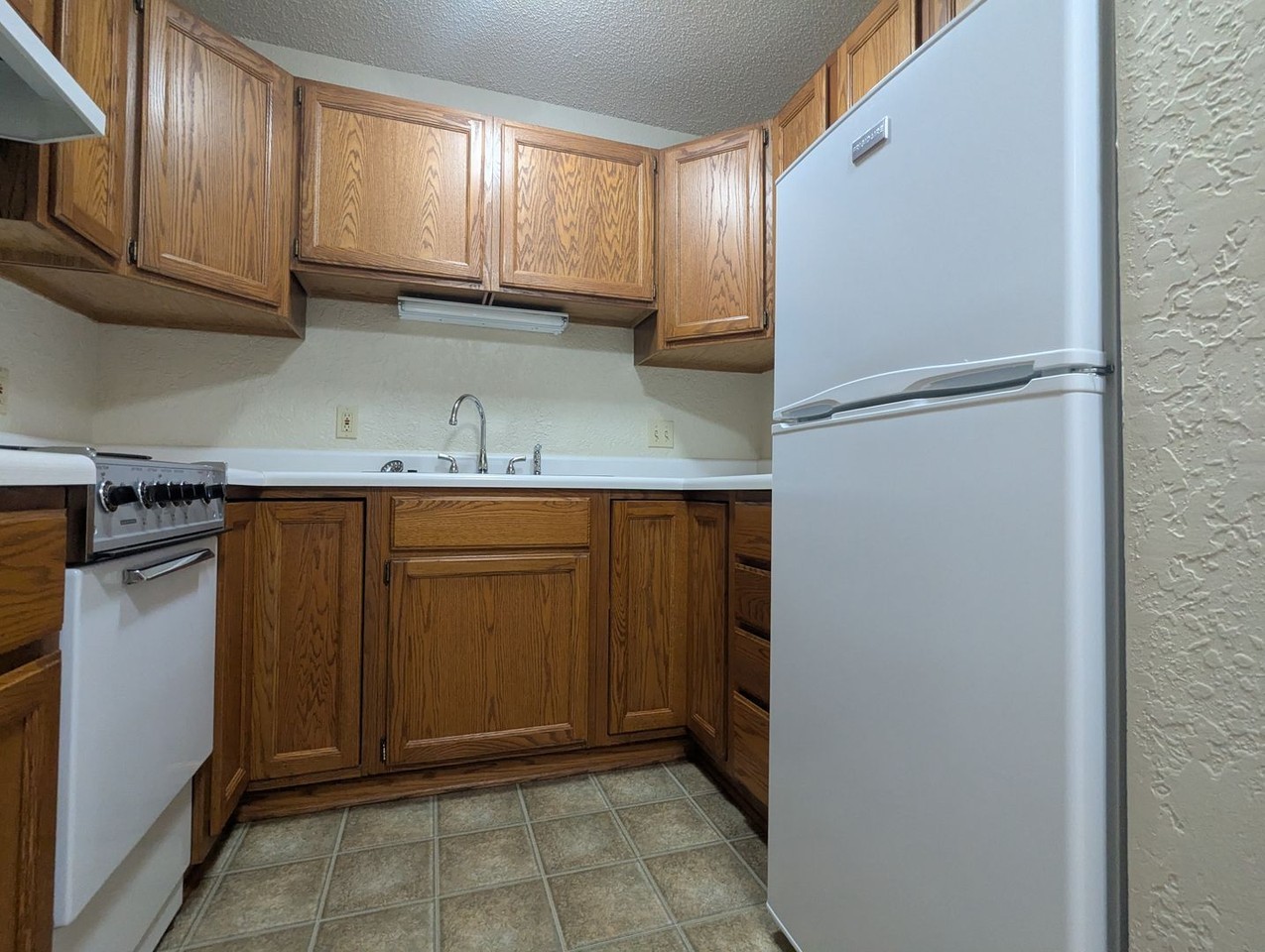 Pfeiffer Flats - Photo 2 of 20