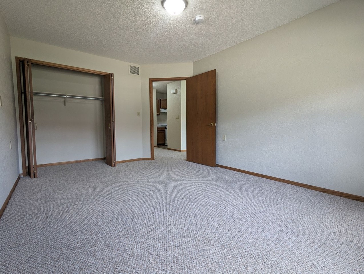 Pfeiffer Flats - Photo 7 of 20