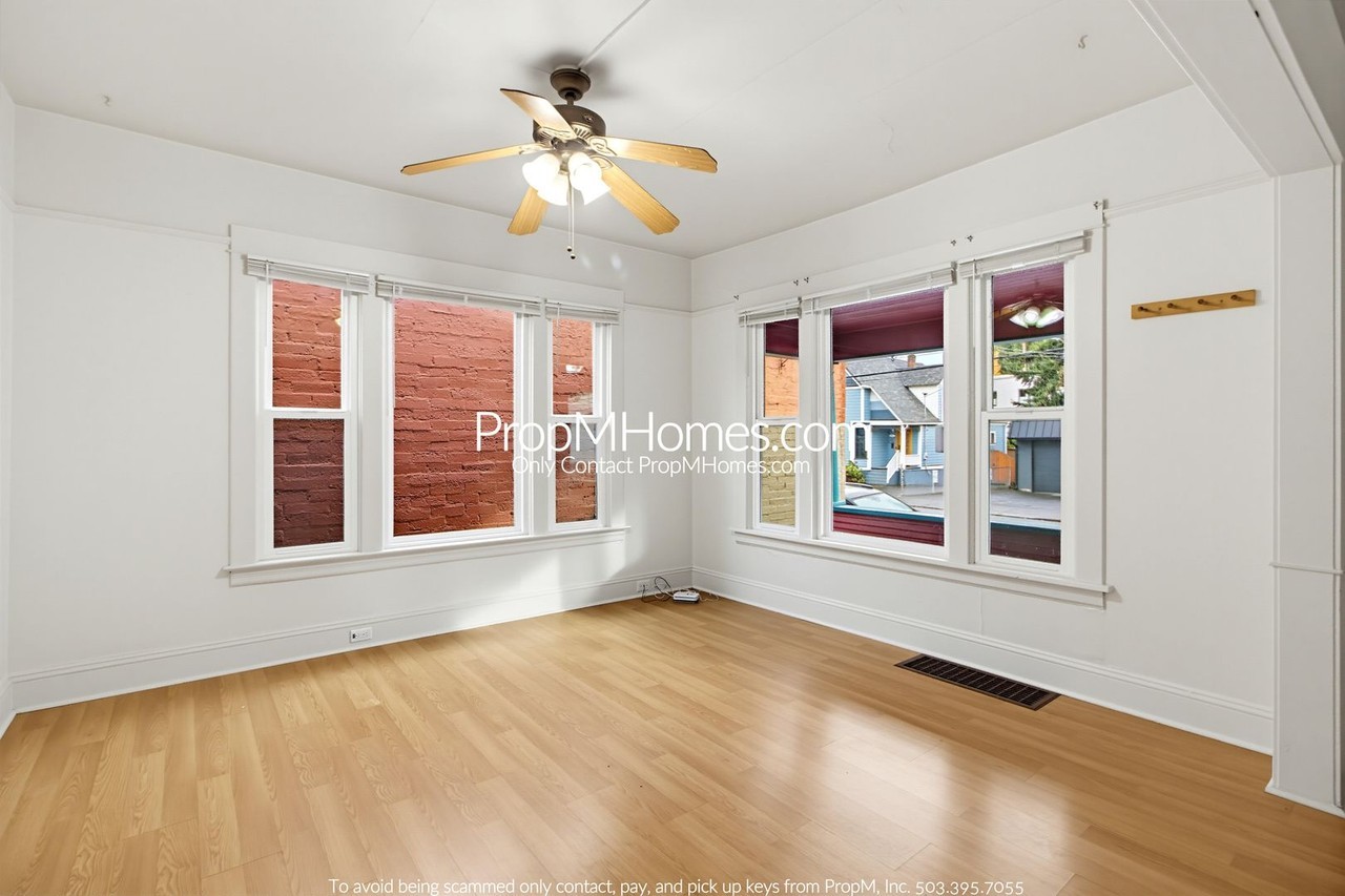 3517 Se Belmont St - Photo 7 of 30