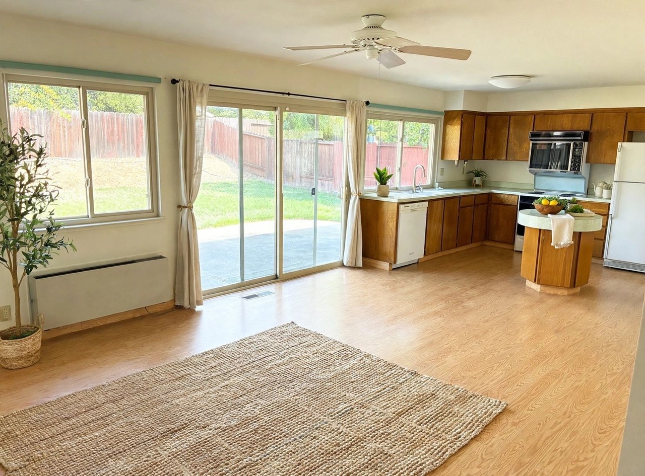 2046 Neptune Rd - Photo 3 of 16