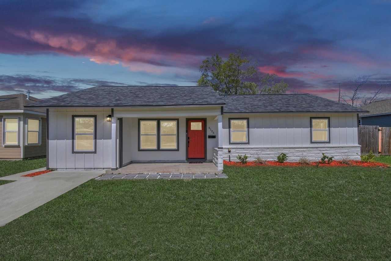 5123 Dewberry St - Photo 2 of 22