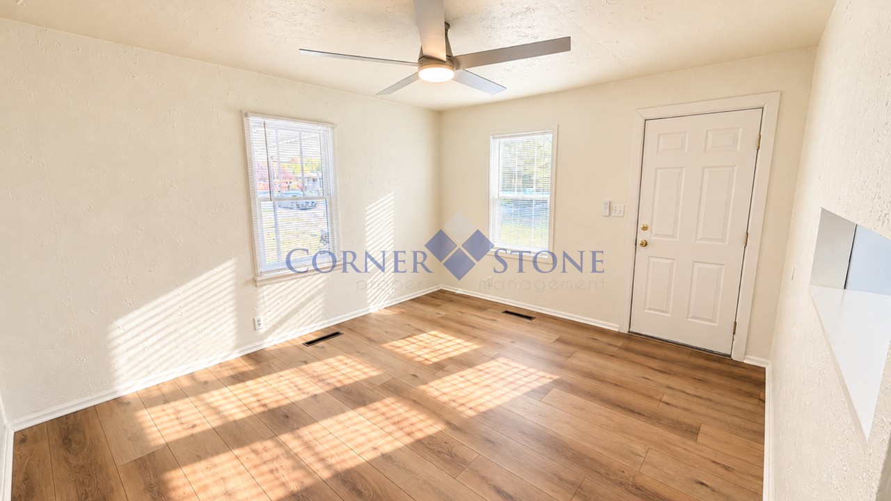 246 Shoshone Ave - Photo 3 of 23