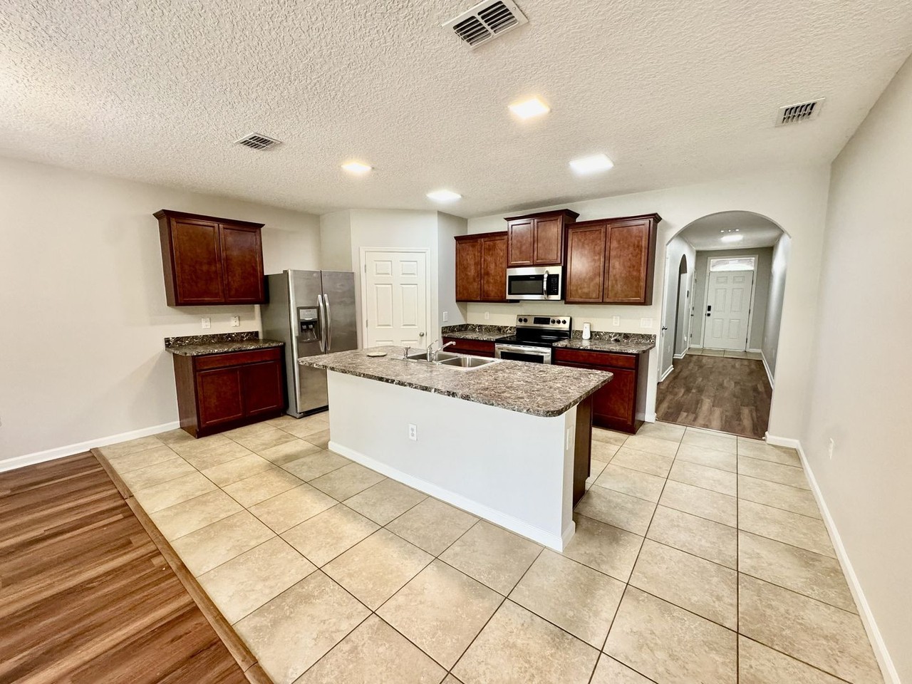 4340 Pagosa Springs Cir - Photo 7 of 26