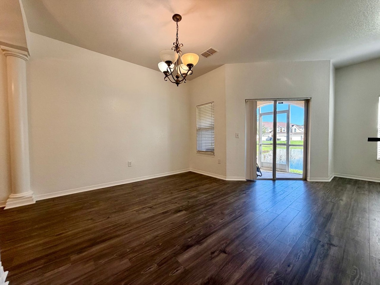 10842 Dragonwood Dr - Photo 4 of 26