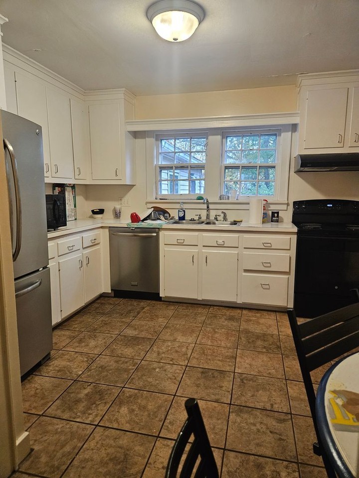 172 W Prospect Ave - Photo 5 of 15