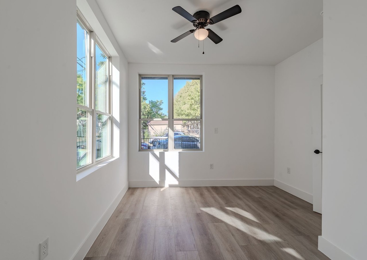 1640 Serenity Dr - Photo 4 of 29