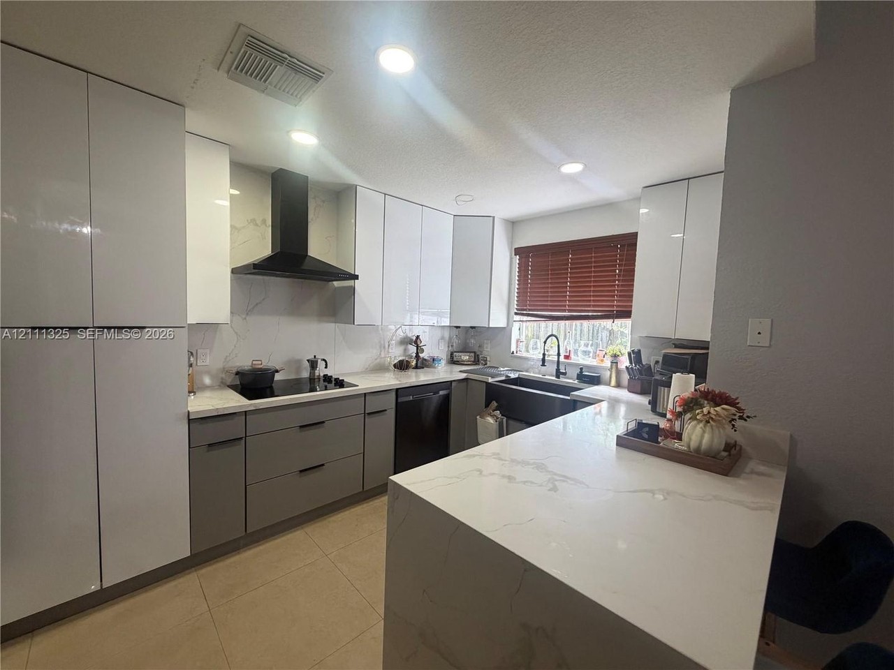 18172 Sw 108th Path - Photo 2 of 14