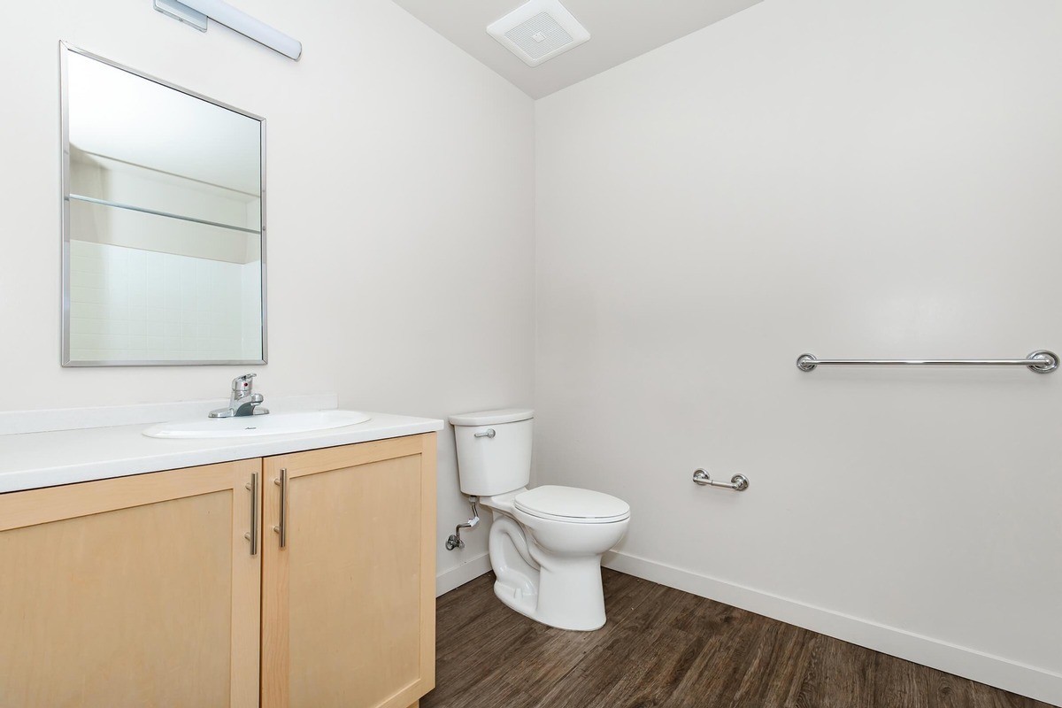 150 E Avenue R - Photo 3 of 49