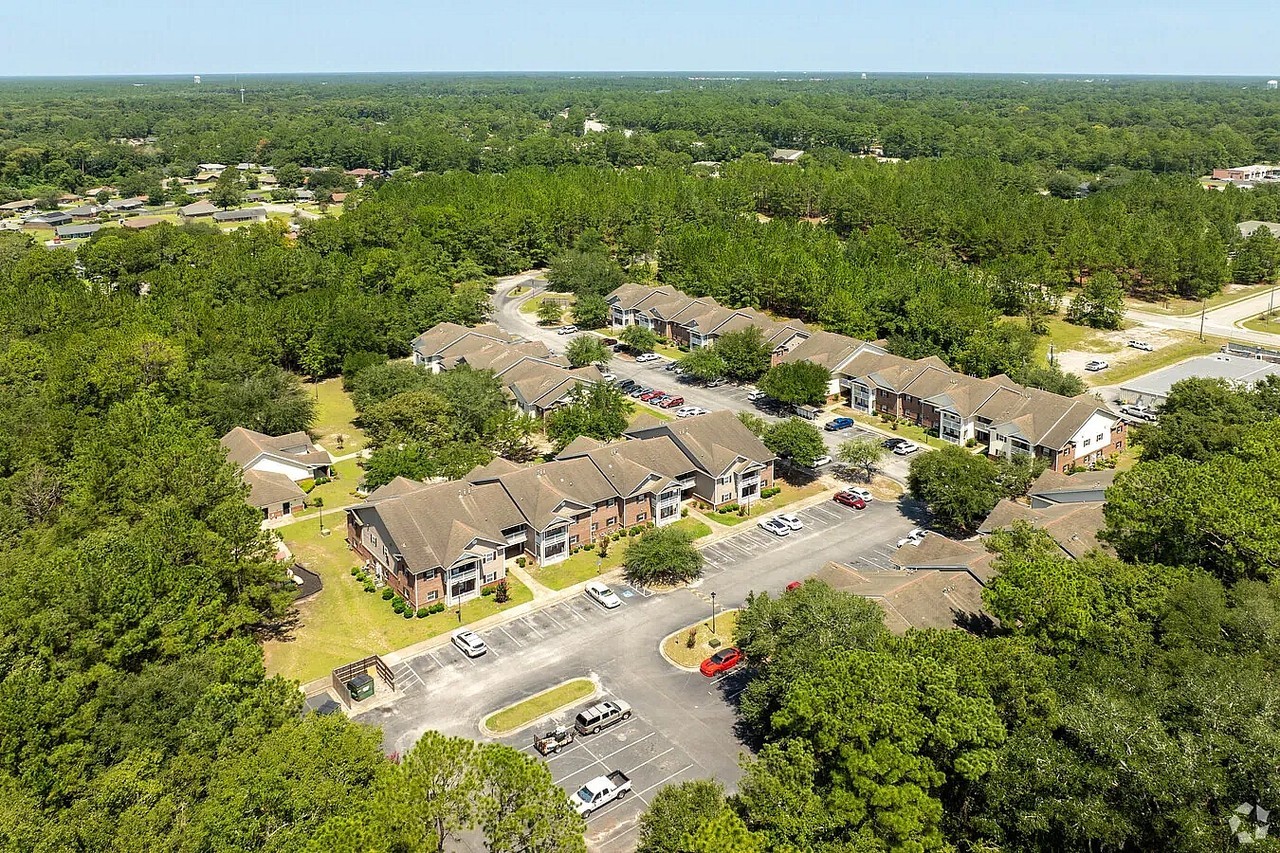 The Pines at Willowbrook - Photo 2 of 9