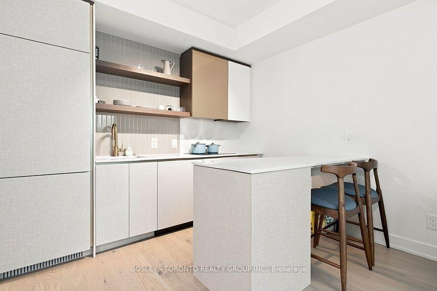 1285 Queen Street East #504 - Photo 4 of 27