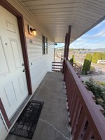 featured image of 2054 Meade St