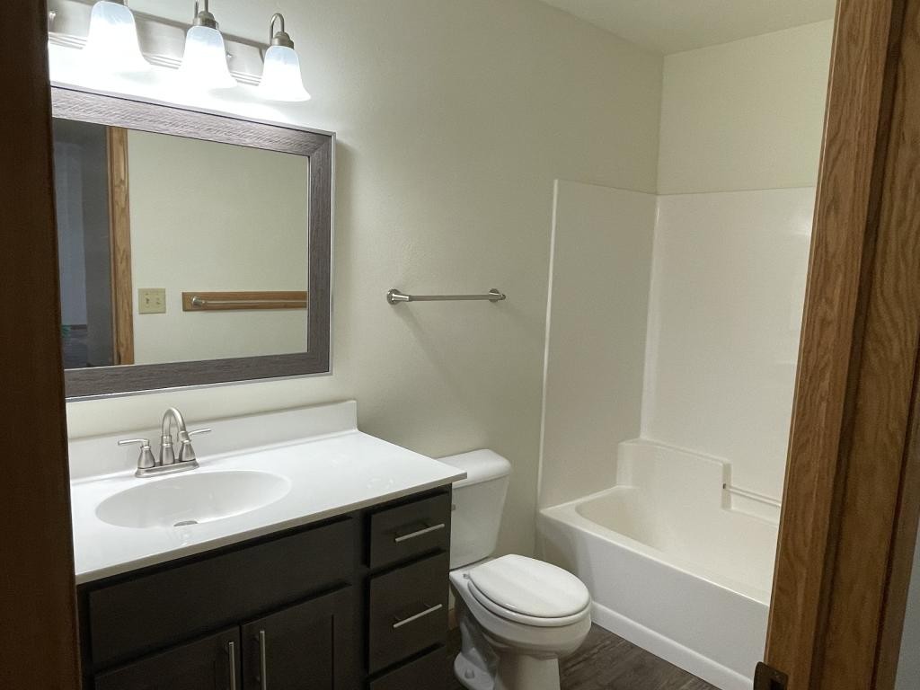 2710 S Meadow Lark Ln - Photo 3 of 4