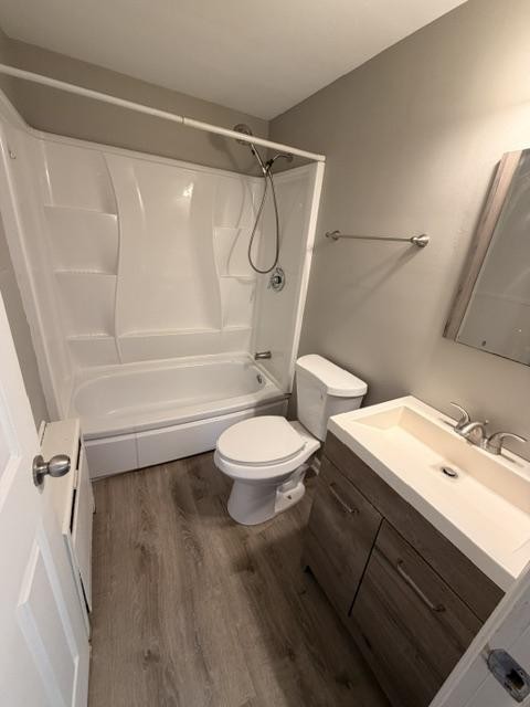 124 E State St - Photo 6 of 8