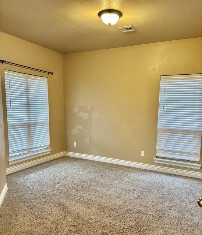 5704 Valor Ave - Photo 5 of 31