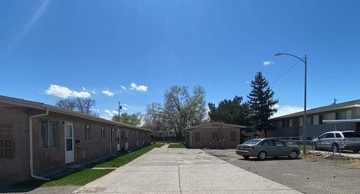 featured image of 2028 Alderson Ave #4