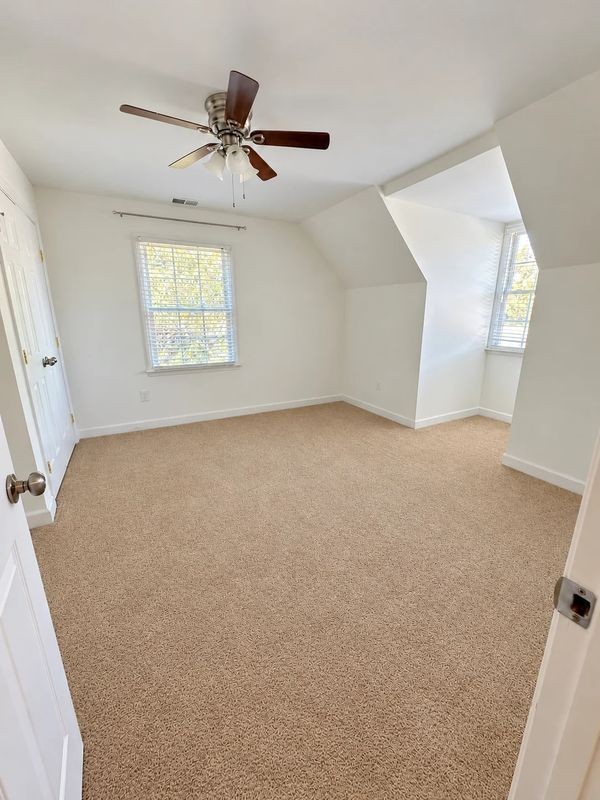 301 Hamilton St - Photo 7 of 21