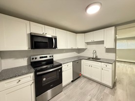 4 Oakcrest Rd - Photo 1 of 1