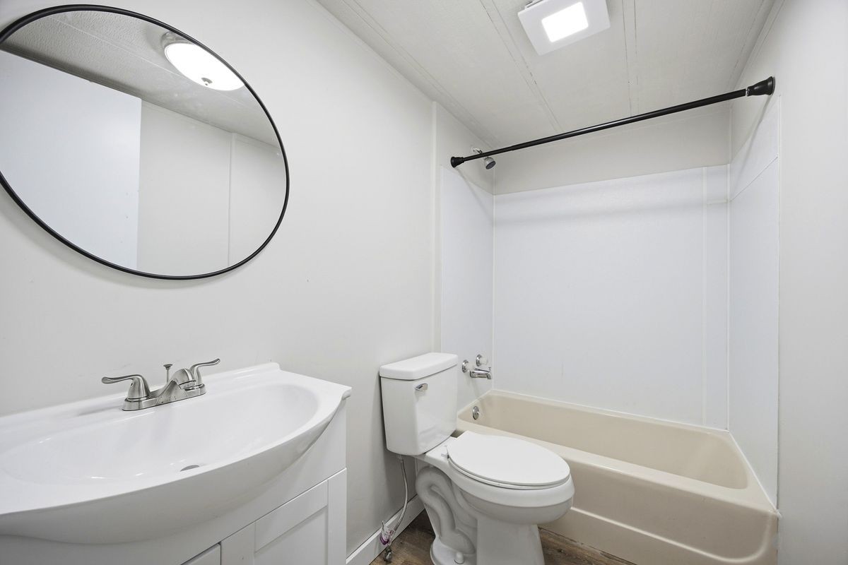 128 4th St Sw - Photo 7 of 21