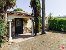 featured image of 3128 Vera Ave