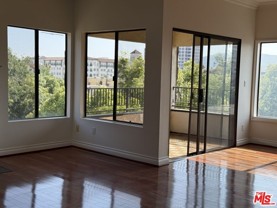 234 N Kenwood St ##301 - Photo 1 of 1