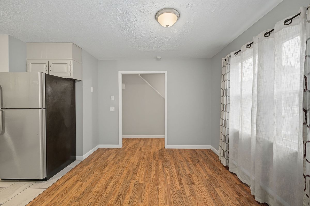 6 Irving Pl ##3c - Photo 4 of 24