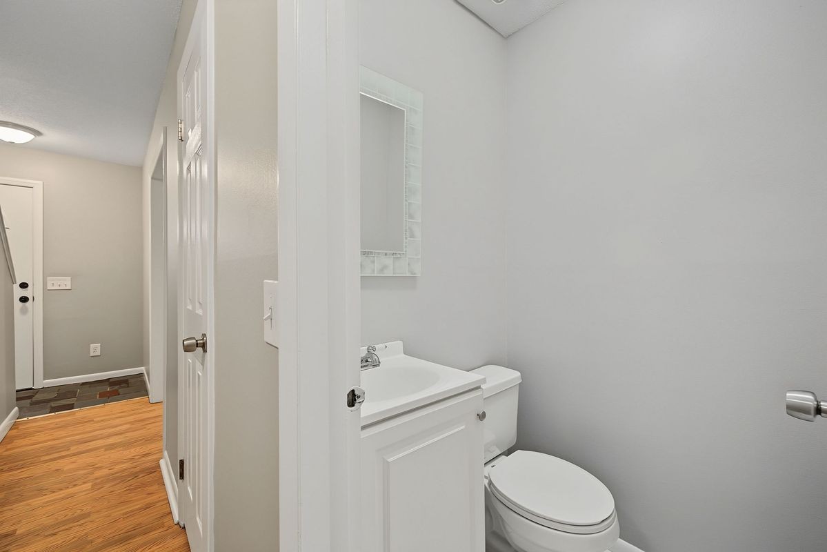 6 Irving Pl ##3c - Photo 7 of 24