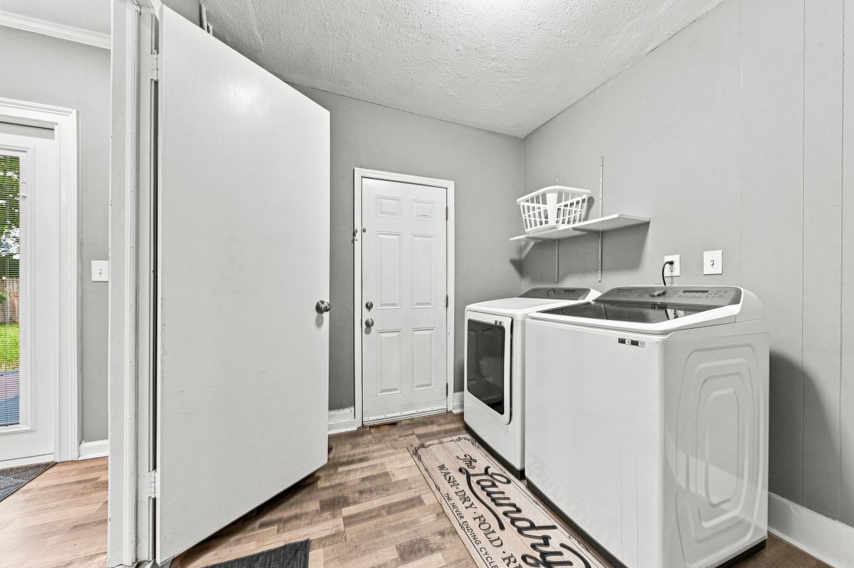 3972 University Club Blvd - Photo 3 of 16