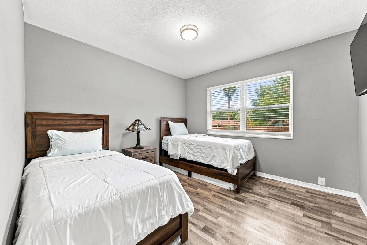 3972 University Club Blvd - Photo 7 of 16