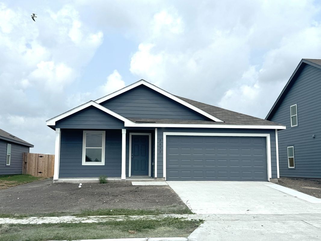 2657 Winterfell St - Photo 2 of 20