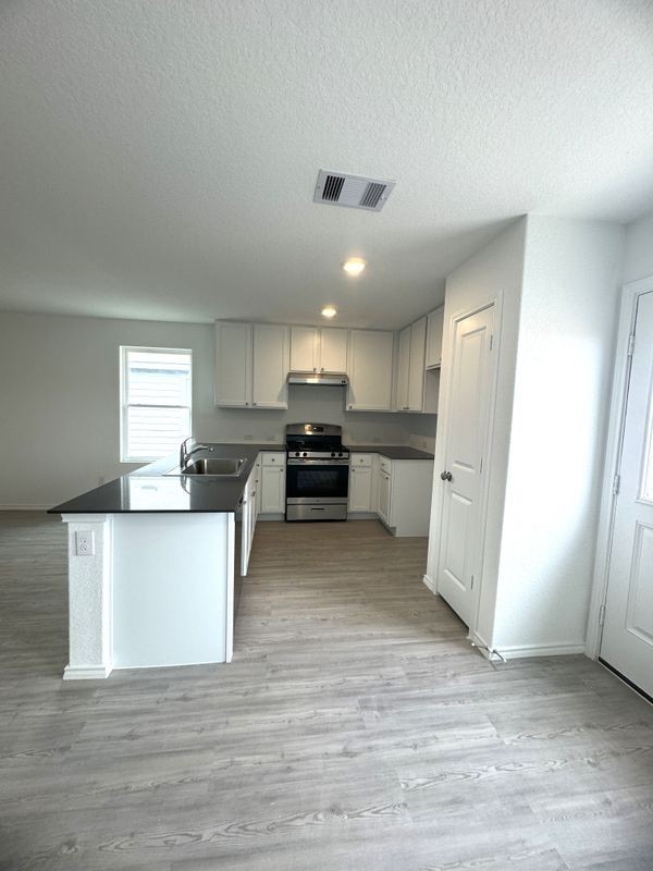2657 Winterfell St - Photo 5 of 20
