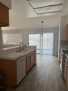 15430 Amber Pointe Dr - Photo 5 of 14