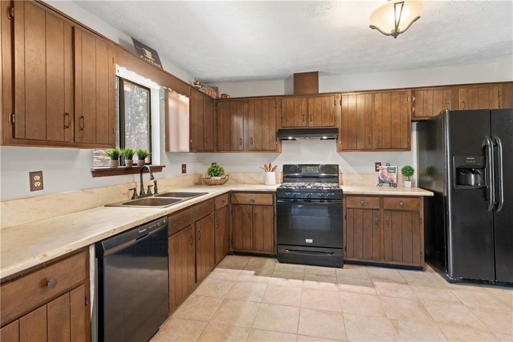 730 Lake Forest Pass - Photo 6 of 29