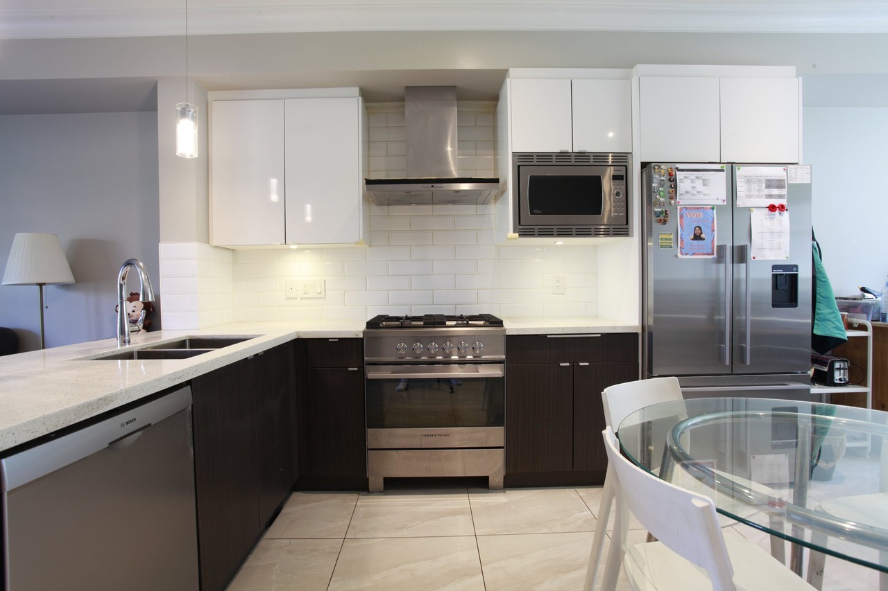 9560 Alexandra Road #3 - Photo 3 of 15