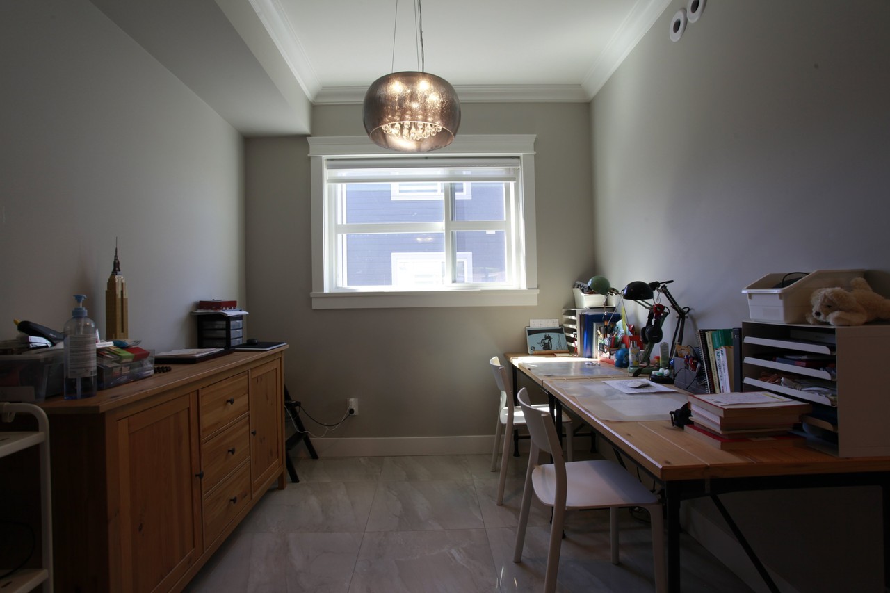 9560 Alexandra Road #3 - Photo 6 of 15