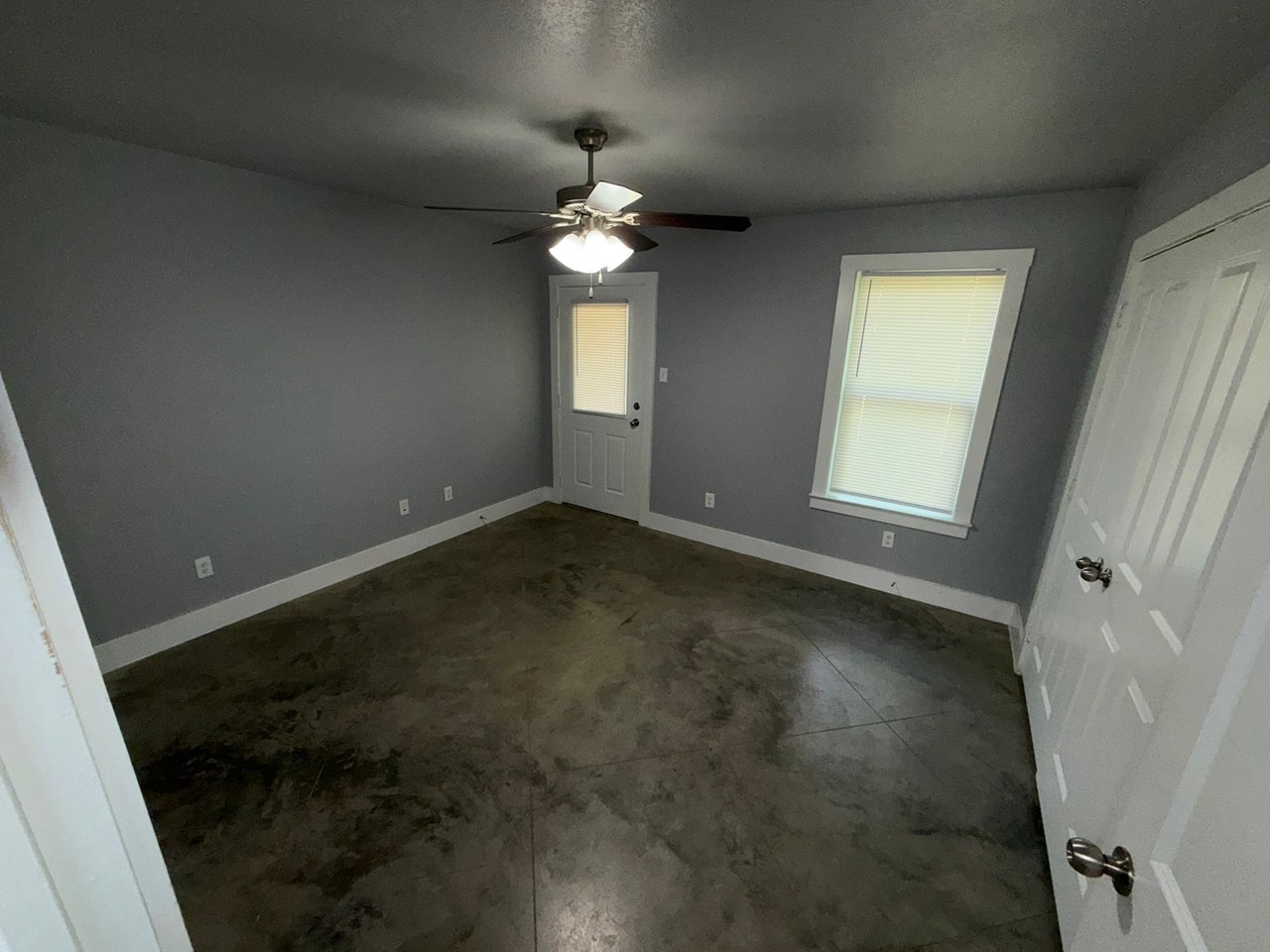 1014 South 10th Street - Photo 6 of 9