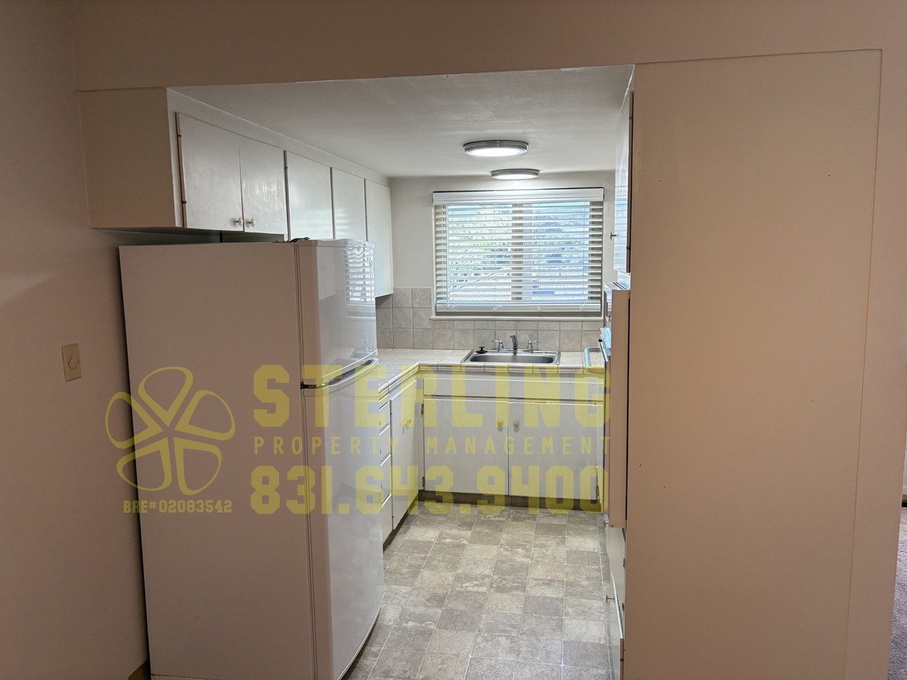 1043 Fifth St - Monterey - Photo 5 of 24