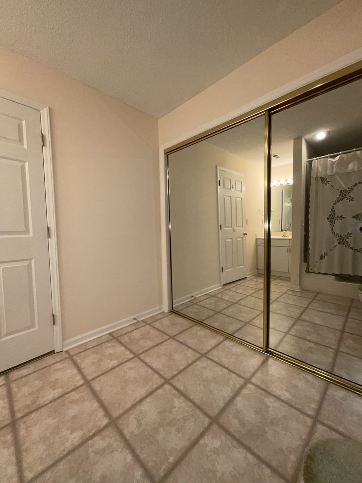 3988 Westridge Meadow Circle - Photo 7 of 36