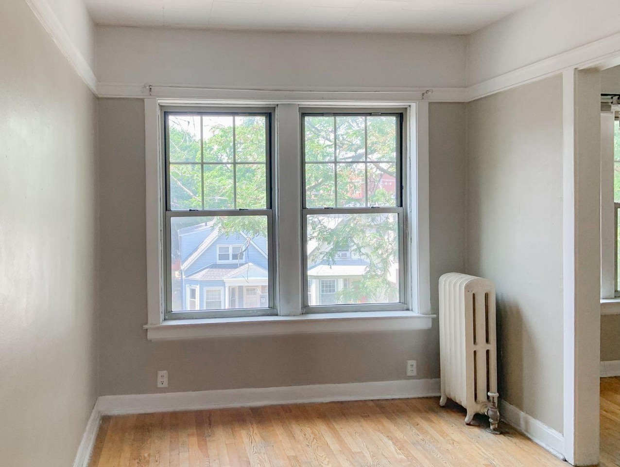 5111 N Winchester Ave #3 - Photo 3 of 6