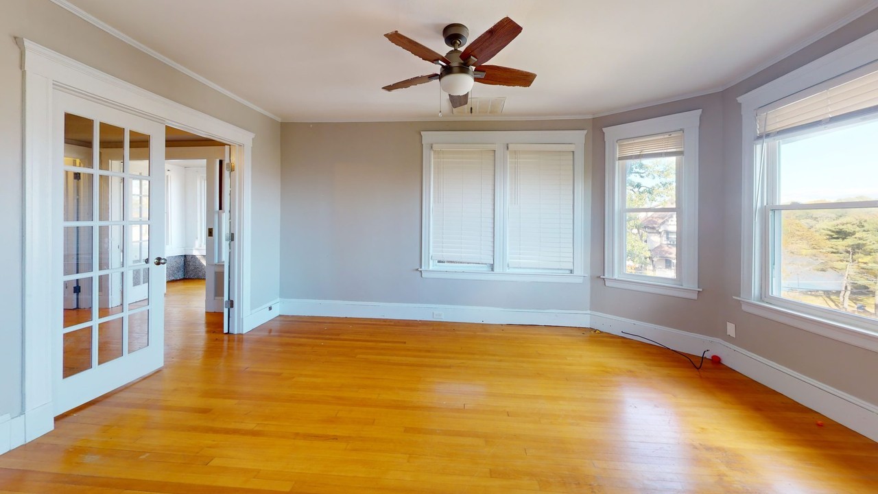 8 Murray Hill Rd #2 - Photo 5 of 21