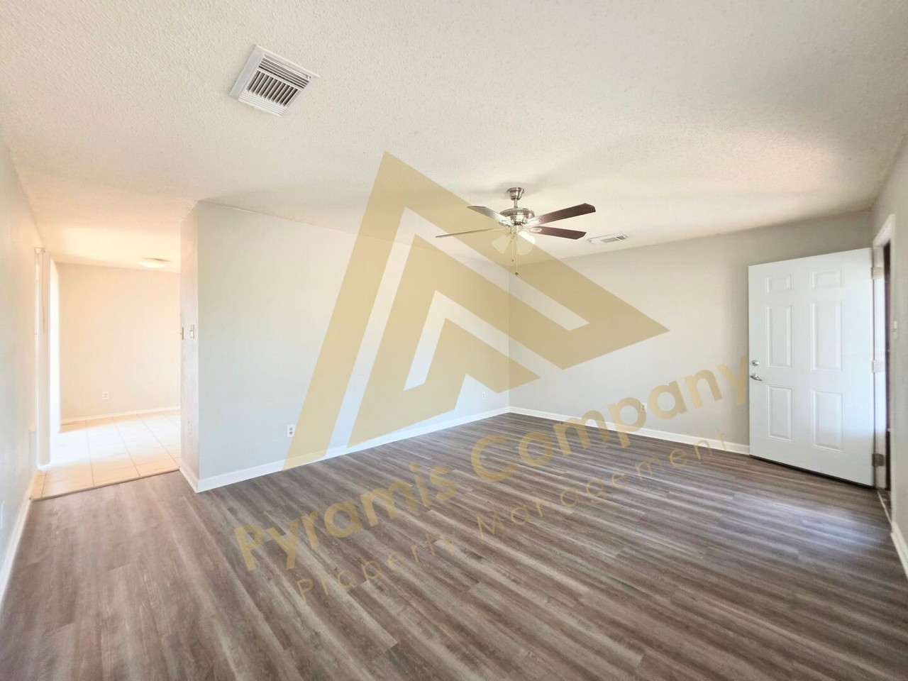 10014 Sunset Pl - Photo 3 of 18