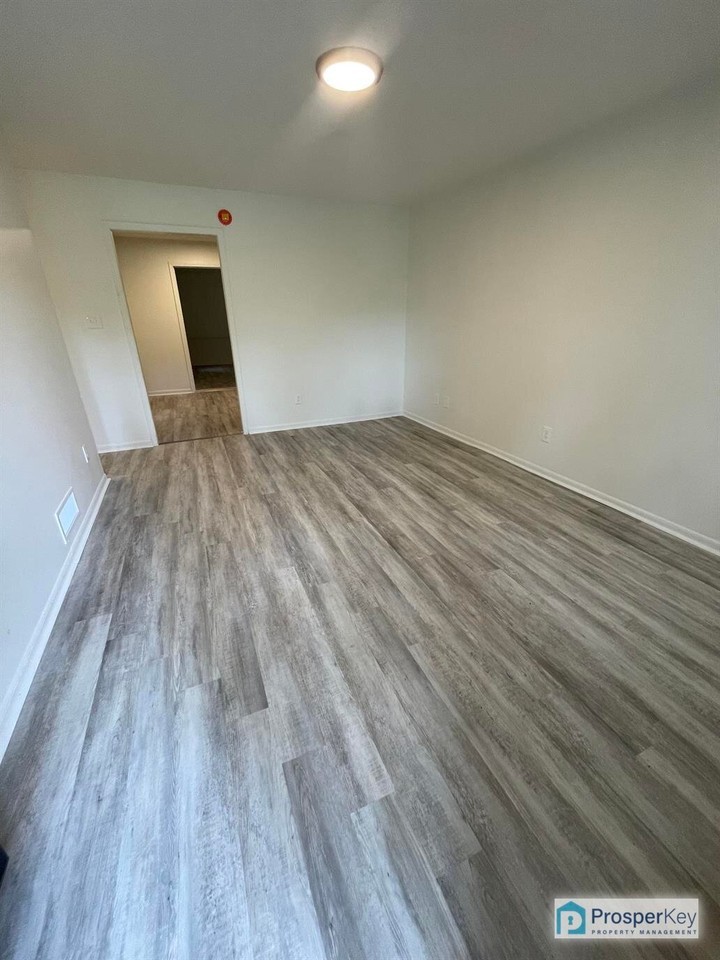 4320 Fayetteville Rd - Photo 2 of 28