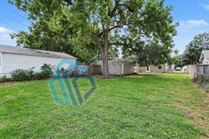 featured image of 4438 Greenwood St