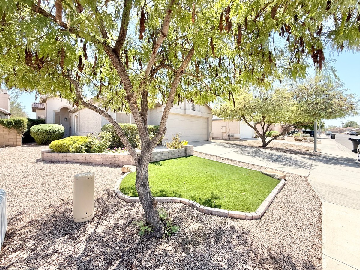 4901 E Holmes Ave - Photo 4 of 28
