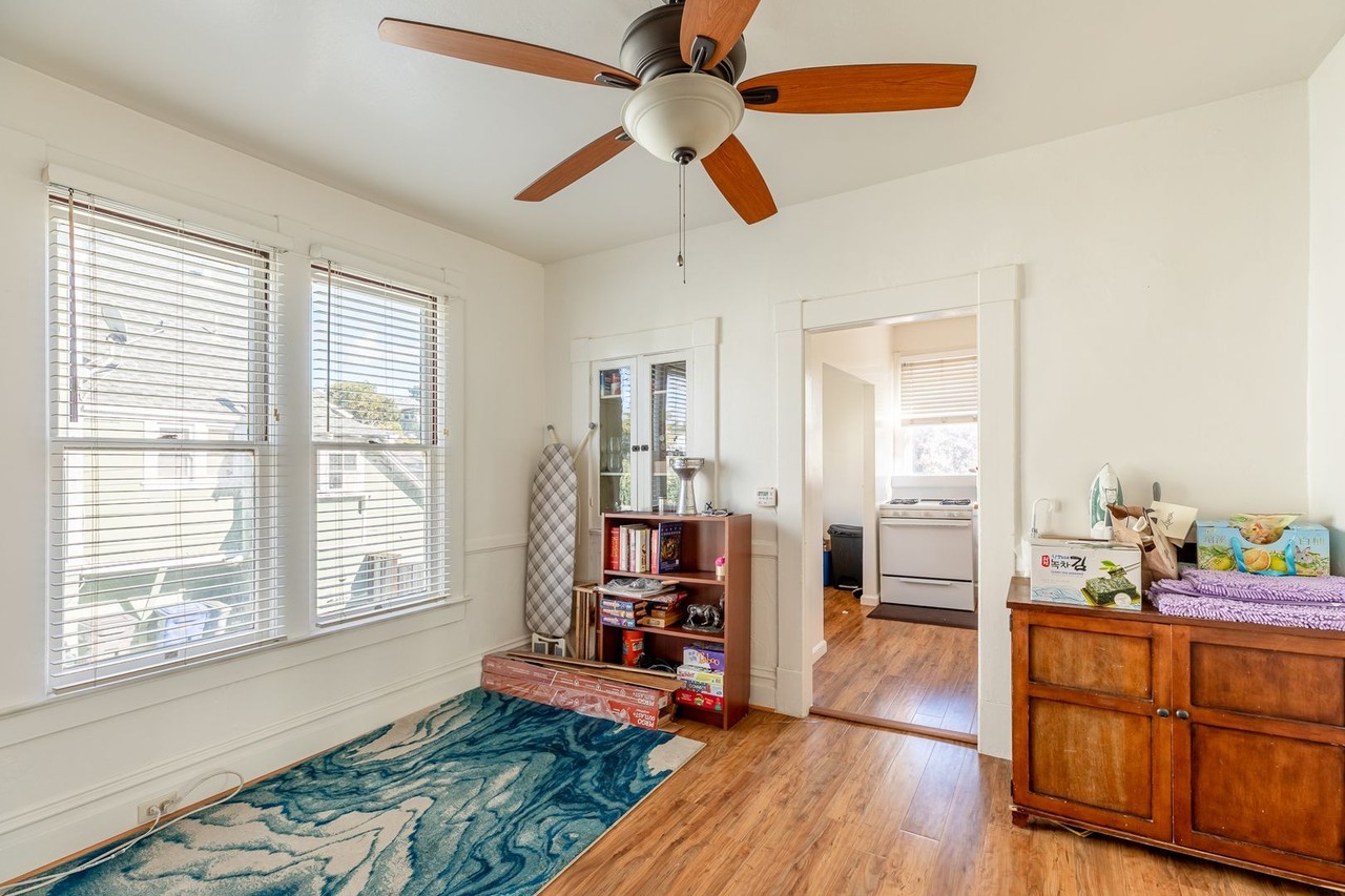 Broadway 514 (Rooms 1-5) - Photo 6 of 18