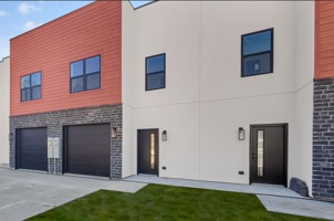 featured image of 201 S 8th St