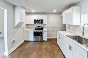 featured image of 2229 E Boone Ave #B