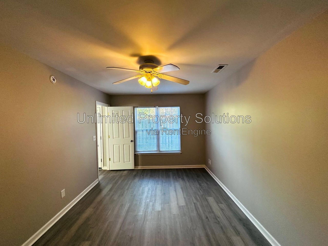2123 Market St - Photo 6 of 16