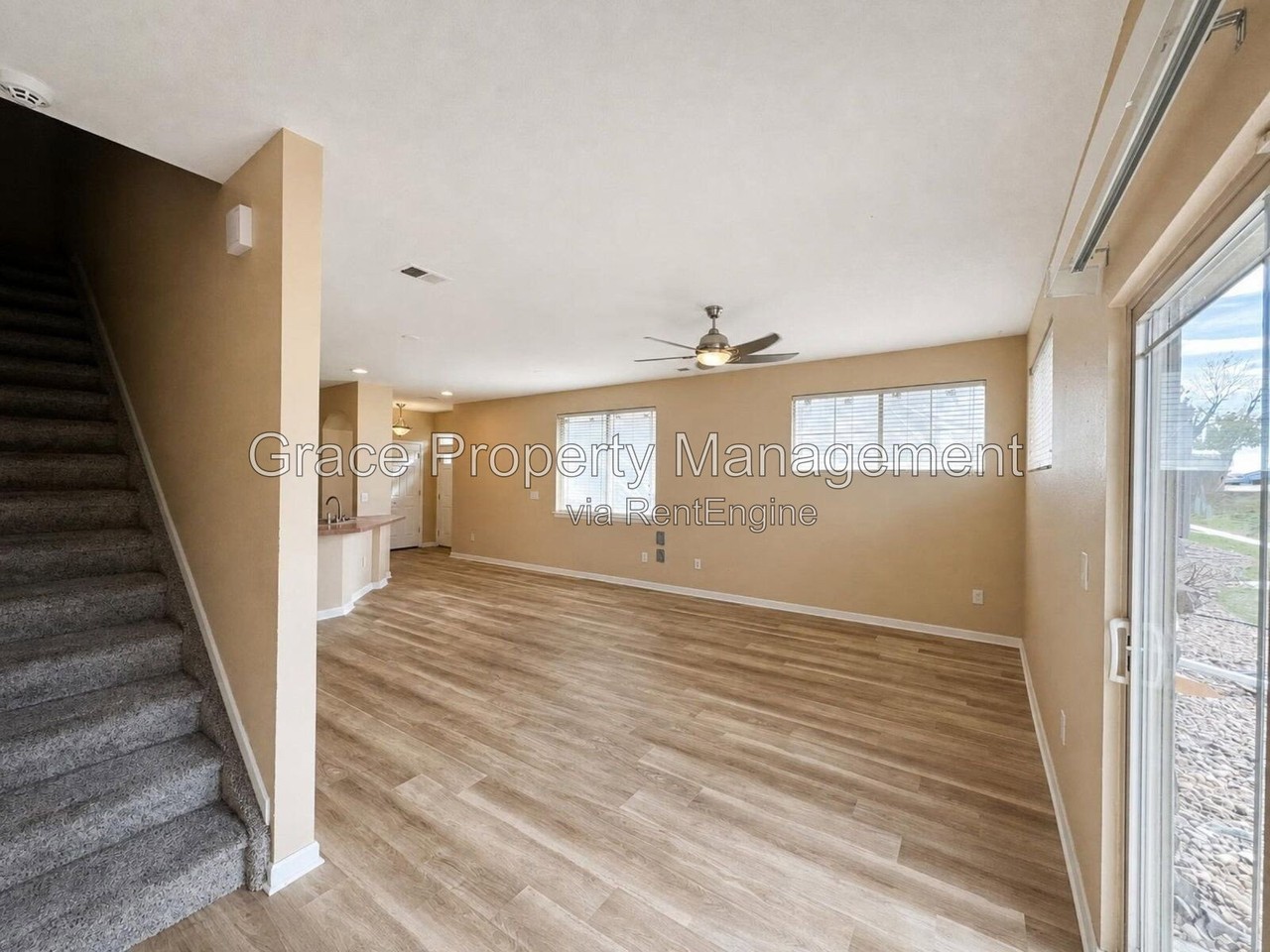 9735 Dexter Ln - Photo 7 of 25