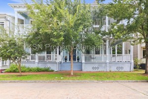 featured image of 216 W Park Ave #B