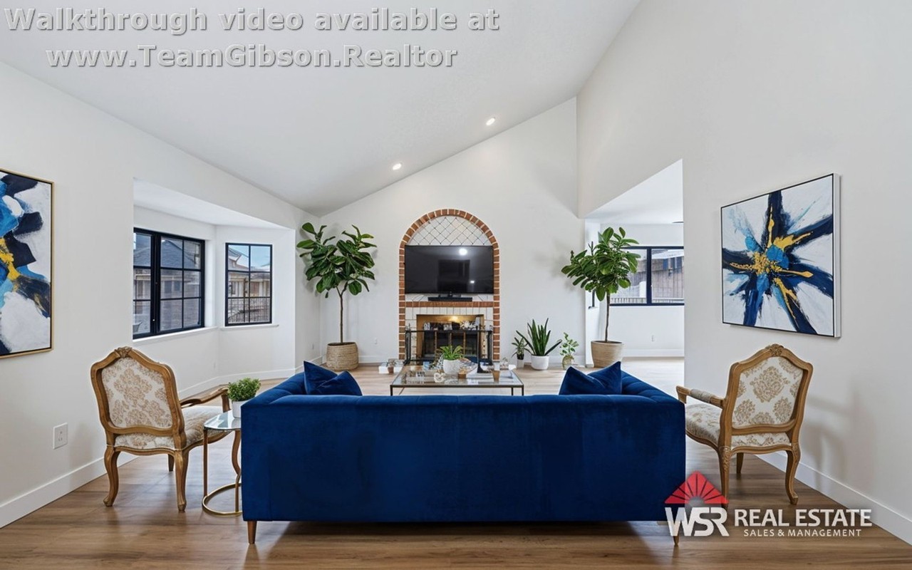 1874 N Sage Ave - Photo 3 of 18